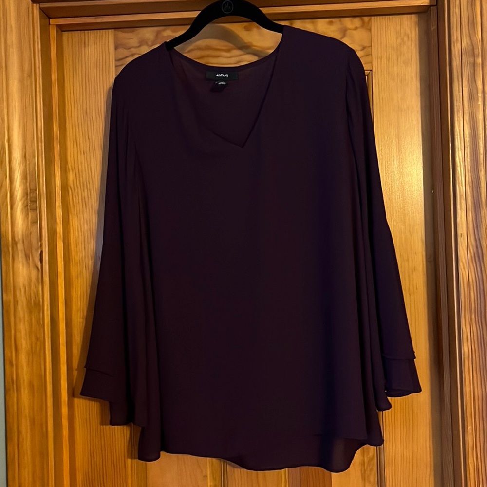 Alfani purple bell sleeve top